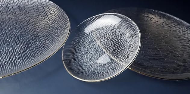 Gold-Rim Crystal Glass Round Plate, Clear Fruit and Salad Dish with Textured Finish (Half Plate)