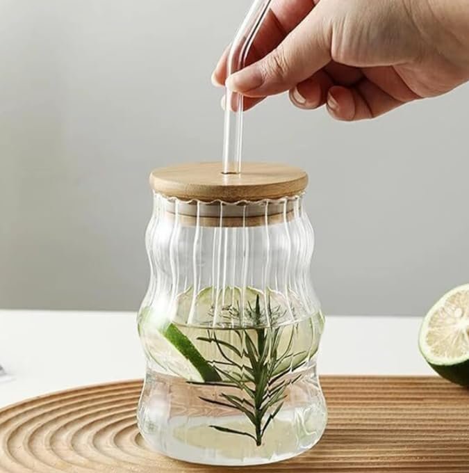Glass Cup with Bamboo Lid and Glass Straw, 480 ML Beverage Drinking Glass, Elegant Ribbed Design, 1 Pack (Gold)